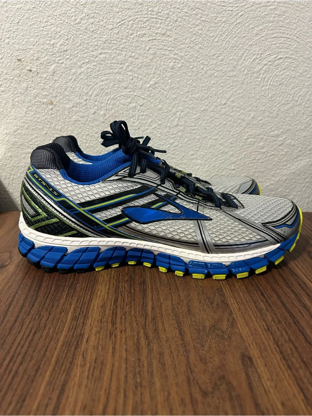 Brooks Adrenaline GTS 15 Stability Running Shoes Men’s Size 10 (D) Blue Silver
